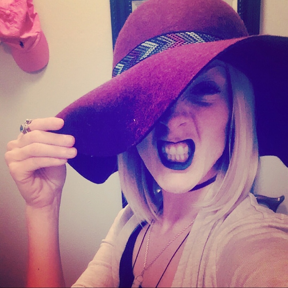 Not FS World Market Small Burgundy Wool Hat